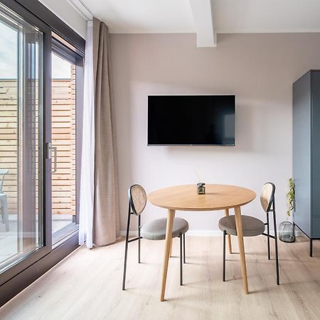 Limehome Stuttgart Elsenhansstr Estugarda Quarto foto