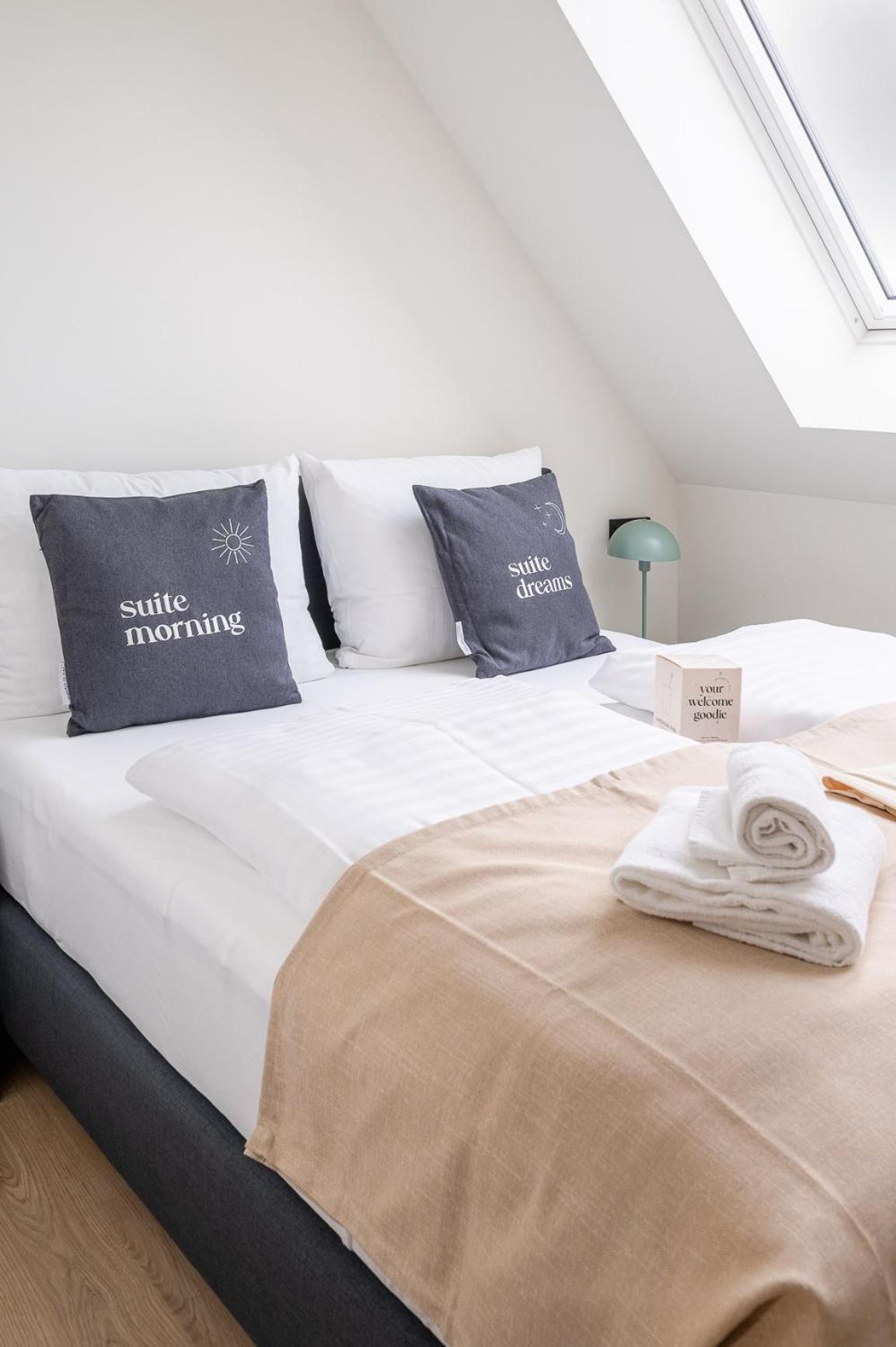 Limehome Stuttgart Elsenhansstr Estugarda Quarto foto