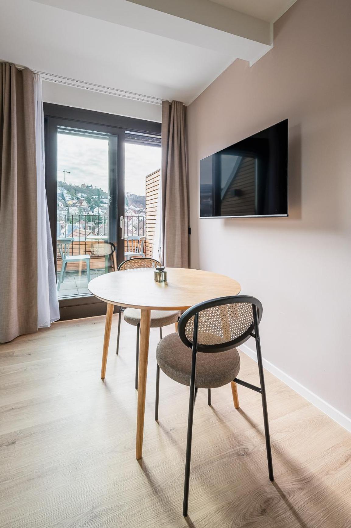 Limehome Stuttgart Elsenhansstr Estugarda Quarto foto